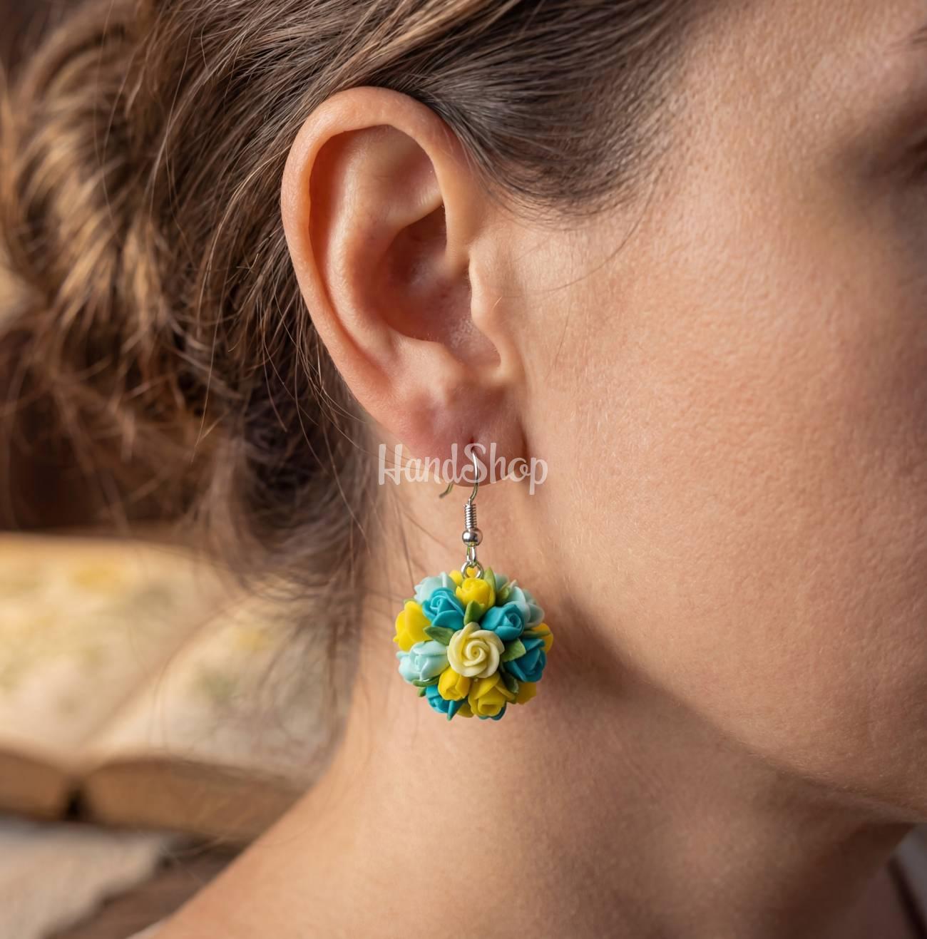 Сережки з полімерної глини маленькі троянди Ukraine Сережки з полімерної глини маленькі троянди Ukraine