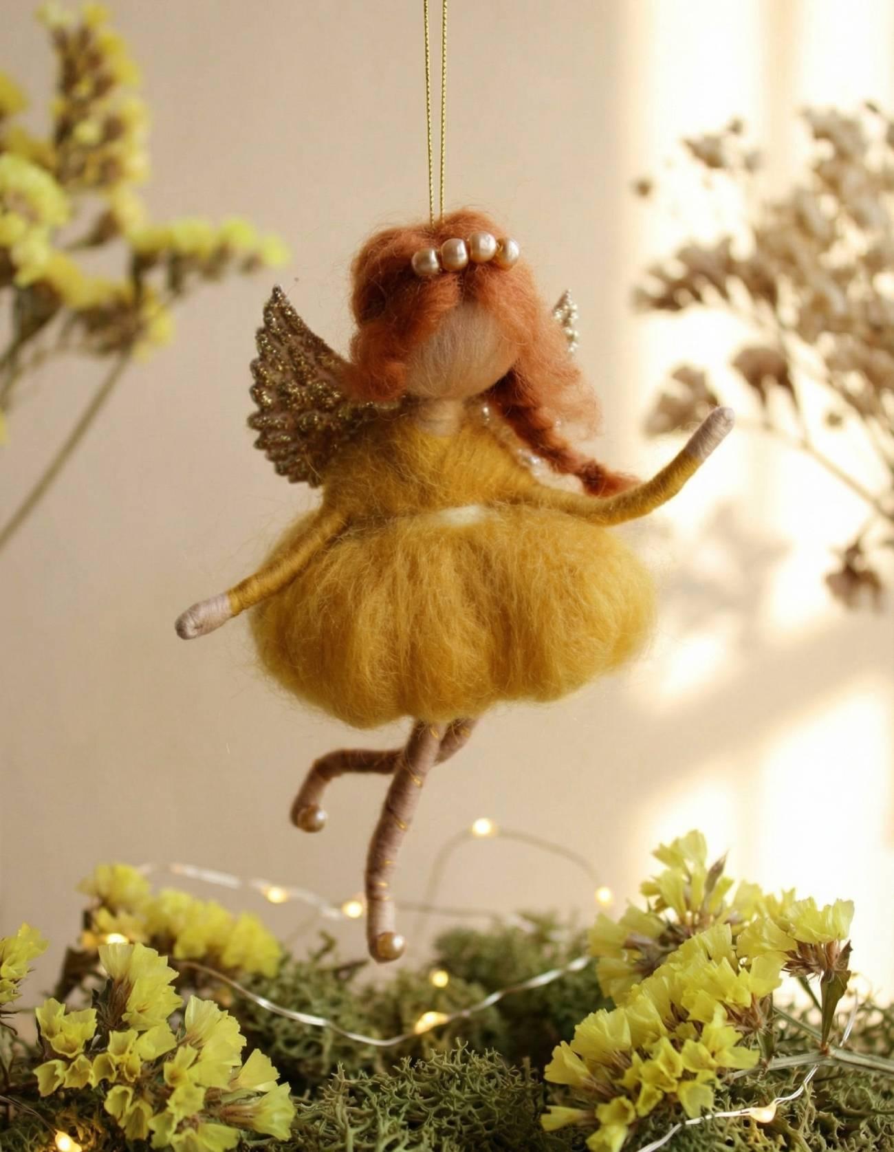 Авторська руда лялька ангел з крилами підвіска сувенір Авторська руда лялька ангел з крилами підвіска сувенір