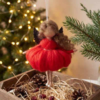 Авторська лялька підвіска янгол червона сукня Валентинка 2026