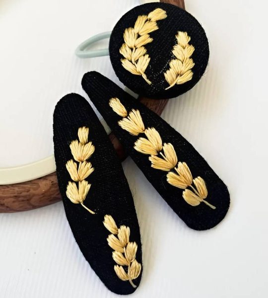 Заколки 2 шт та резинки 1 шт українські колоски вишивка